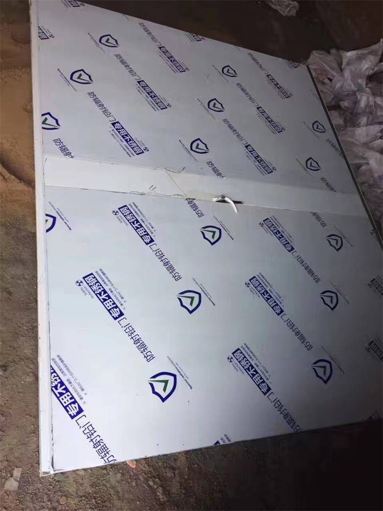 罗定手动铅门|品质好的手动铅门厂家